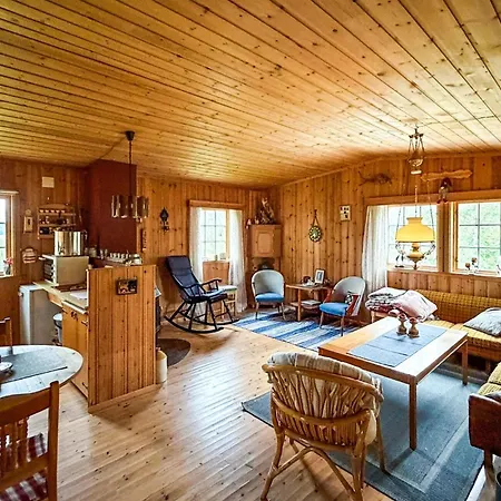 Ferienhaus 2 Bedroom Gorgeous In