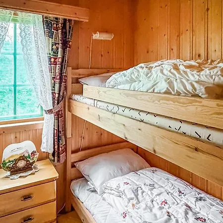 Ferienhaus 2 Bedroom Gorgeous In