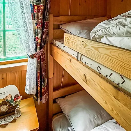 2 Bedroom Gorgeous In *